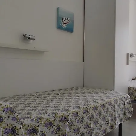 Essenzamare Apartment *