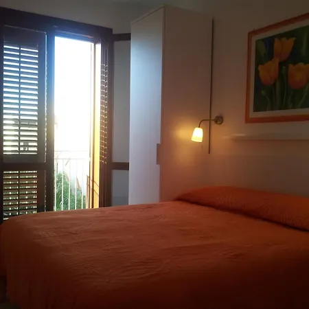 Apartment Essenzamare *